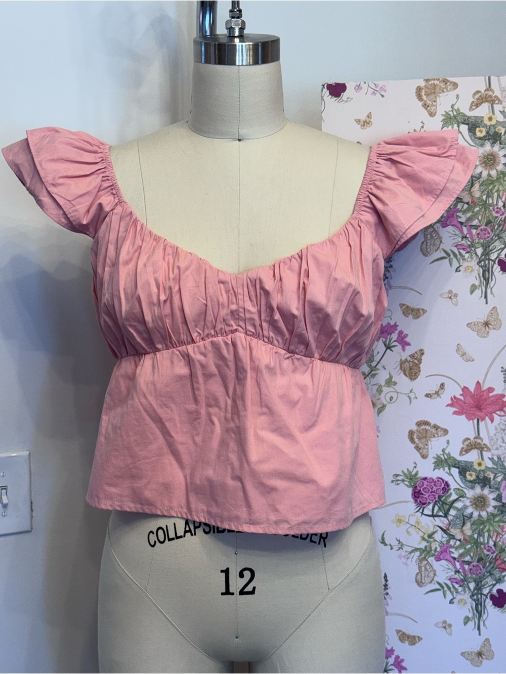 Women’s A&F Pink Flutter Sleeve Cotton Poplin Top